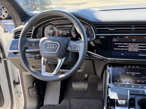 Certified 2025 Audi Q7 2.0T Premium Plus w/ Premium Plus Package image 19