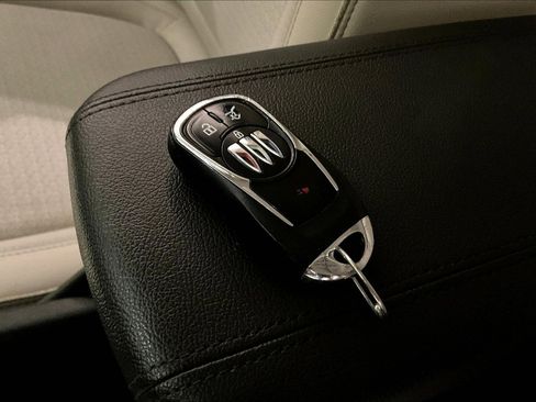 Used 2024 Buick Encore GX Preferred FWD image 33