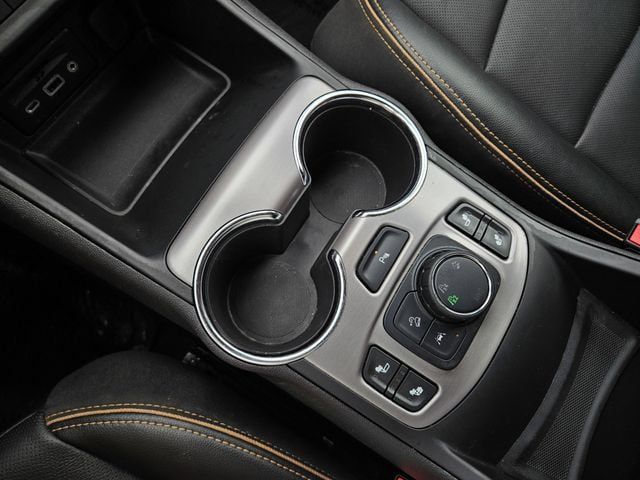 Used 2024 GMC Terrain AT4 w/ Tech Package AWD/4WD image 20