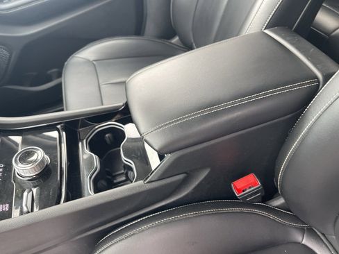 Used 2023 Jeep Grand Cherokee Limited w/ Trailer Tow Prep Group (B) image 16