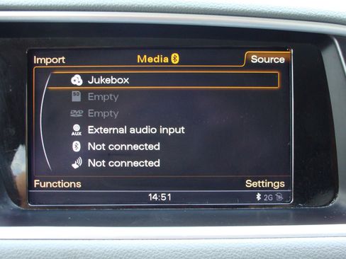 Used 2017 Audi Q5 2.0T Premium w/ Audi MMI Navigation Plus image 33