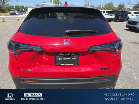 Used 2025 Honda HR-V Sport image 7