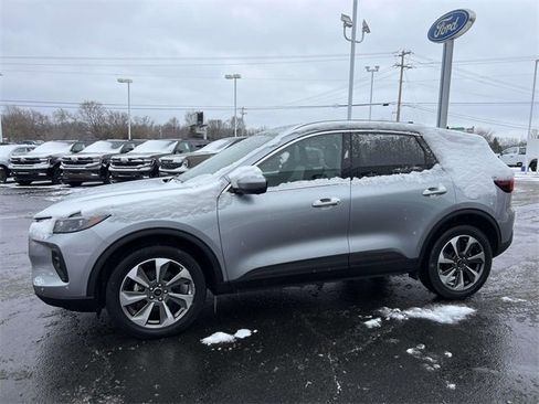 Certified 2024 Ford Escape Platinum image 3