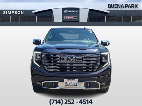 Used 2024 GMC Sierra 1500 Denali Ultimate AWD/4WD image 3
