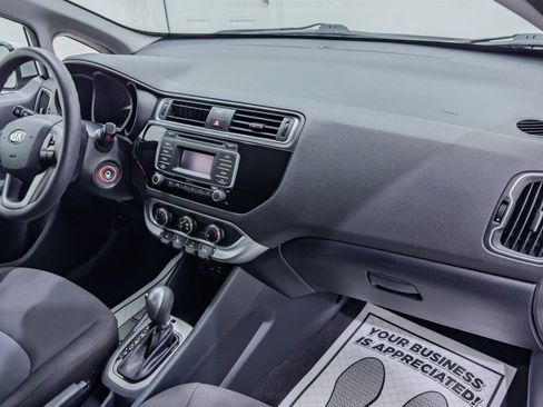 Used 2016 Kia Rio LX image 19