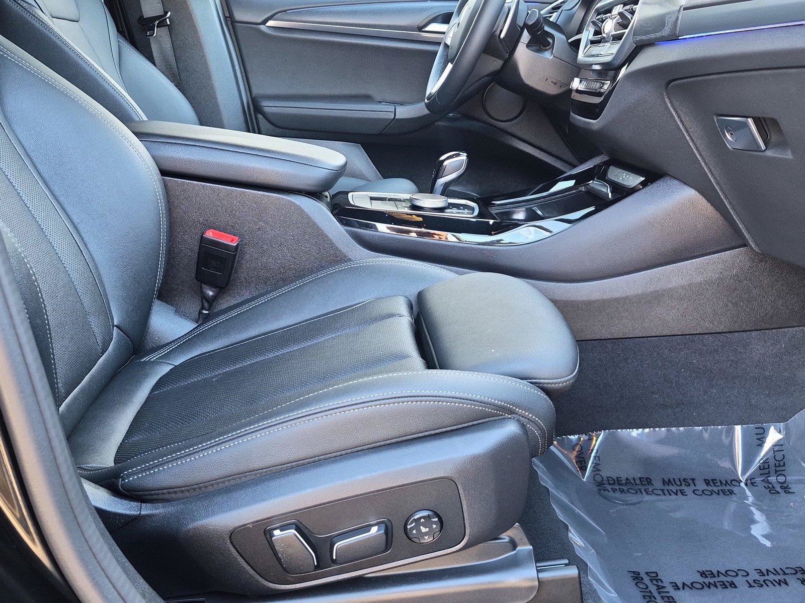 Used 2024 BMW X3 sDrive30i w/ Convenience Package w/ZPA RWD image 9