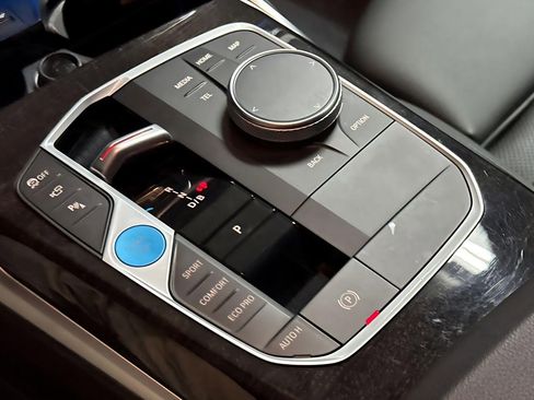 Certified 2023 BMW i4 eDrive40 w/ Premium Package RWD image 26