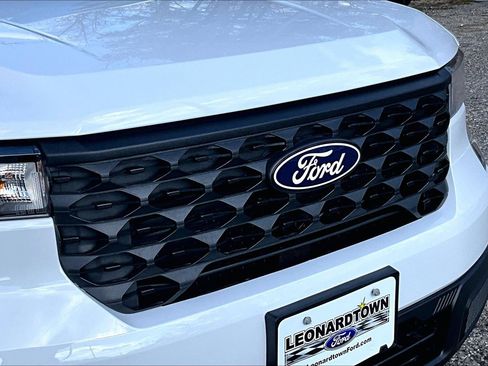 New 2026 Ford Maverick XL w/ Equipment Group 101A image 32