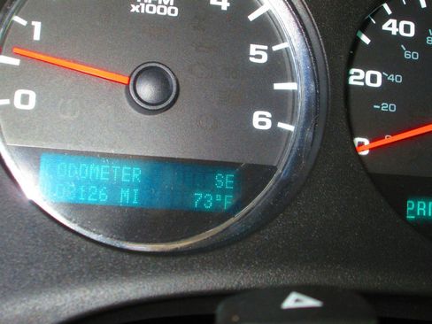 Used 2013 GMC Sierra 1500 SLT AWD/4WD image 25