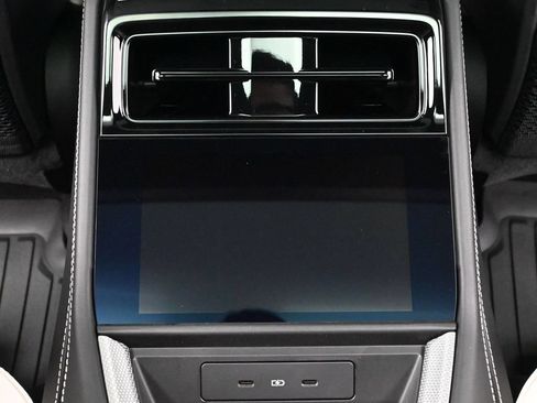 Used 2026 Porsche Panamera image 8