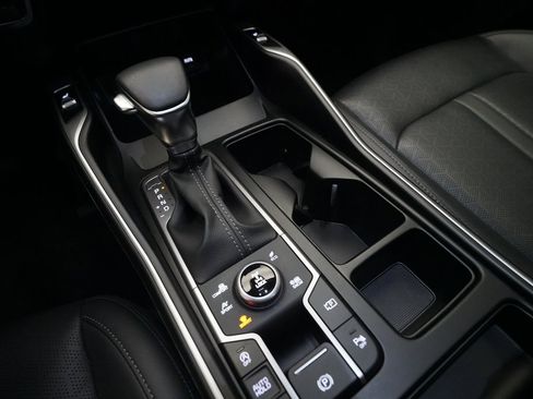 Certified 2023 Kia Sorento X-Line EX image 17