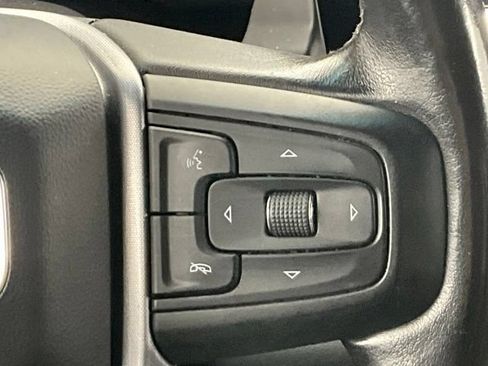 Used 2022 GMC Sierra 1500 SLT w/ SLT Convenience Package AWD/4WD image 18