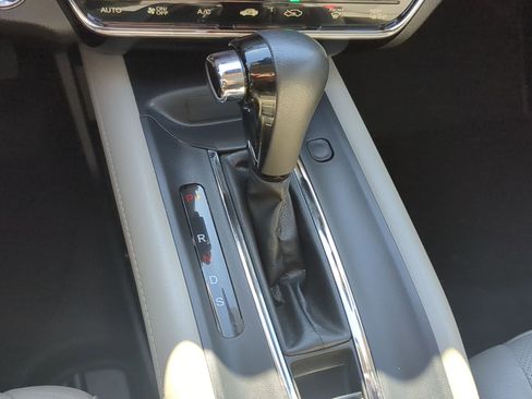 Used 2022 Honda HR-V EX-L image 29