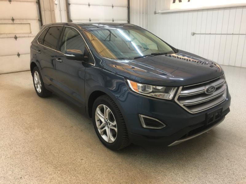 Used 2016 Ford Edge Titanium w/ Equipment Group 301A AWD/4WD image 2