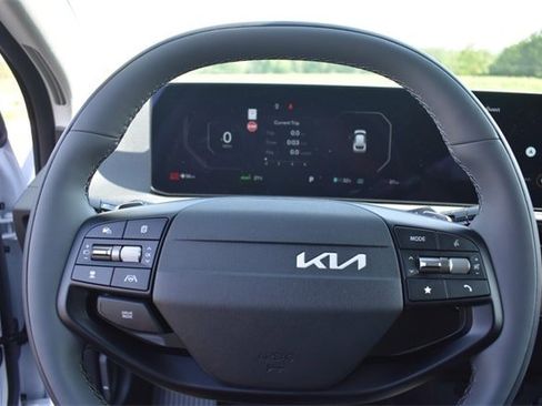 New 2025 Kia EV6 Light image 27