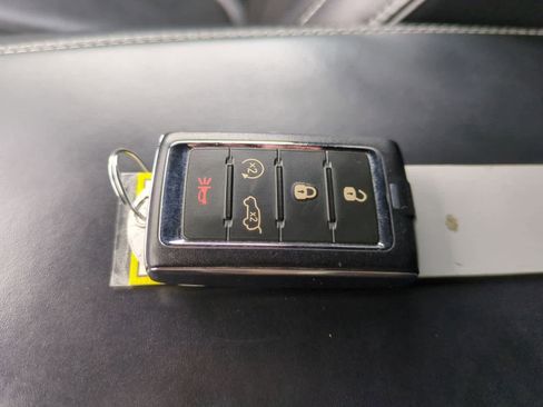 Used 2022 Jeep Grand Cherokee Overland image 37