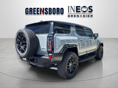 Used 2025 GMC Hummer EV 2X AWD/4WD image 5