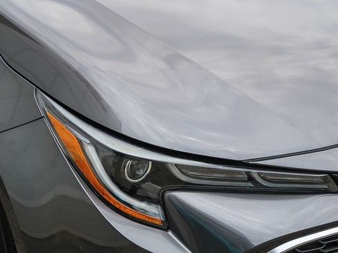 Used 2021 Toyota Corolla XSE w/ Blackout Package (TMS) FWD image 5