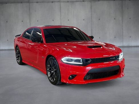 Used 2023 Dodge Charger Scat Pack w/ Harman/Kardon Audio Group RWD image 7