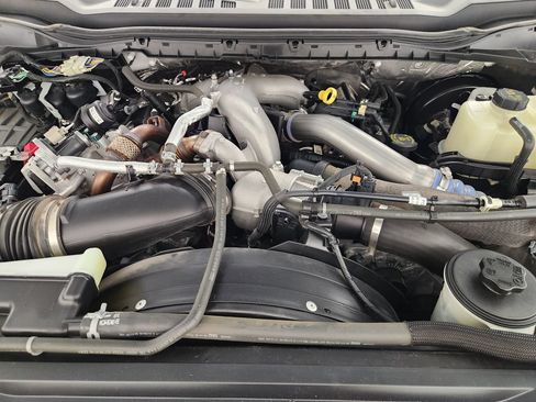 Used 2024 Ford F250 Lariat AWD/4WD image 32