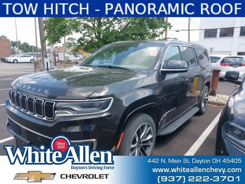 Used 2023 Jeep Wagoneer L Series II w/ Premium Group I AWD/4WD image 1