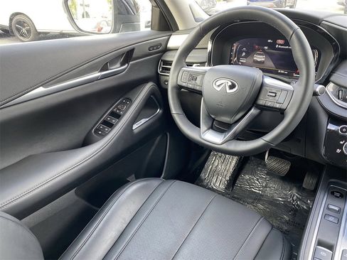 Certified 2026 INFINITI QX60 Luxe w/ Cargo Package image 17