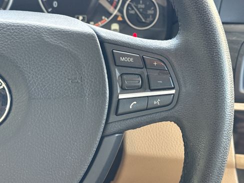 Used 2013 BMW 528i Sedan RWD image 34