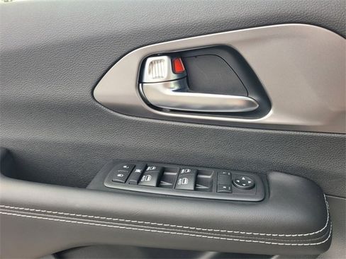 New 2026 Chrysler Voyager LX image 23