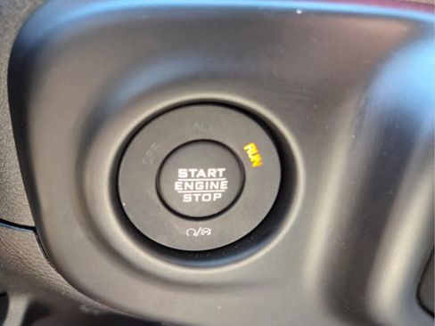 Used 2023 Jeep Wrangler Unlimited Rubicon w/ Xtreme 35 Tire Package AWD/4WD image 23