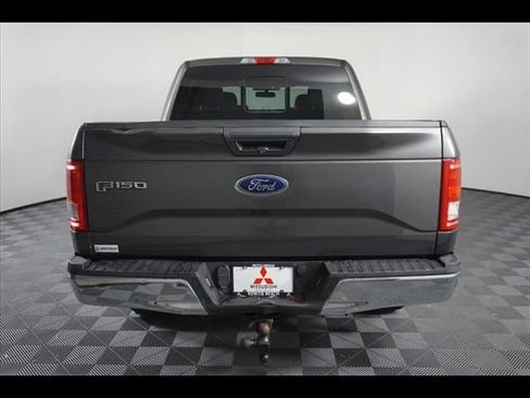Used 2017 Ford F150 Lariat RWD image 6