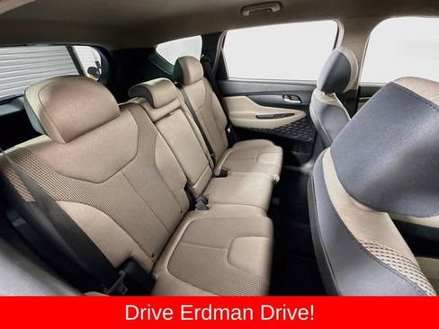 Used 2020 Hyundai Santa Fe SE FWD image 26
