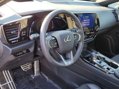 Used 2023 Lexus NX 350 F Sport image 11