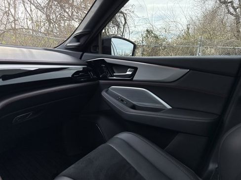 Used 2025 Acura MDX A-Spec image 30