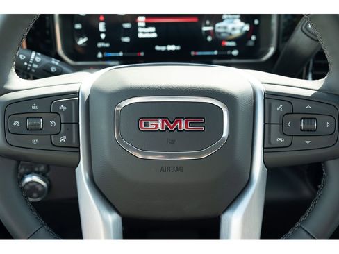 New 2026 GMC Sierra 1500 SLE w/ Preferred Package AWD/4WD image 17