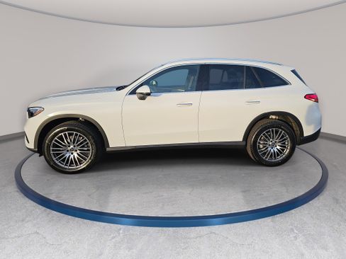 New 2026 Mercedes-Benz GLC 300 image 4