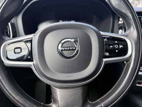 Used 2021 Volvo S60 T8 R-Design Expression w/ Premium Package AWD/4WD image 18
