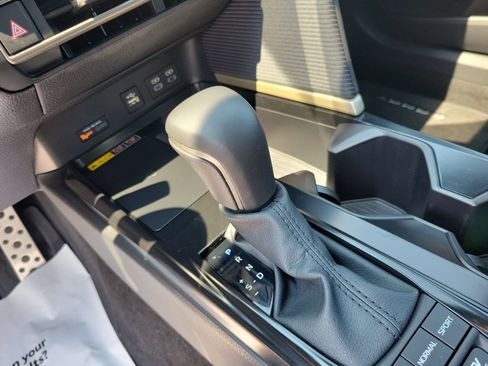 Used 2026 Toyota Camry SE w/ Multimedia Upgrade Package FWD image 27