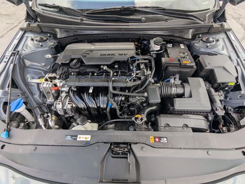 Certified 2024 Hyundai Elantra SEL FWD image 35