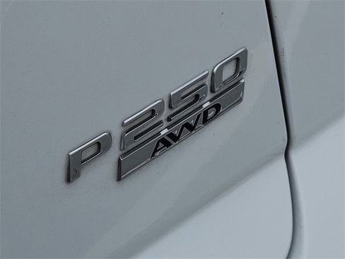 Used 2020 Jaguar E-PACE image 12