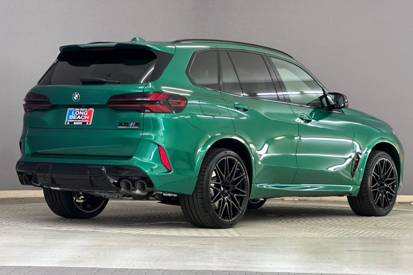 New 2026 BMW X5 M Competition w/ Executive Package AWD/4WD image 8