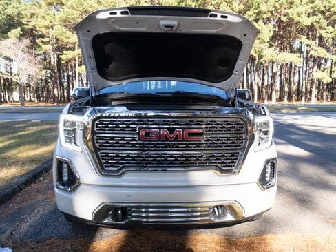 Used 2021 GMC Sierra 1500 Denali w/ Denali Ultimate Package image 9