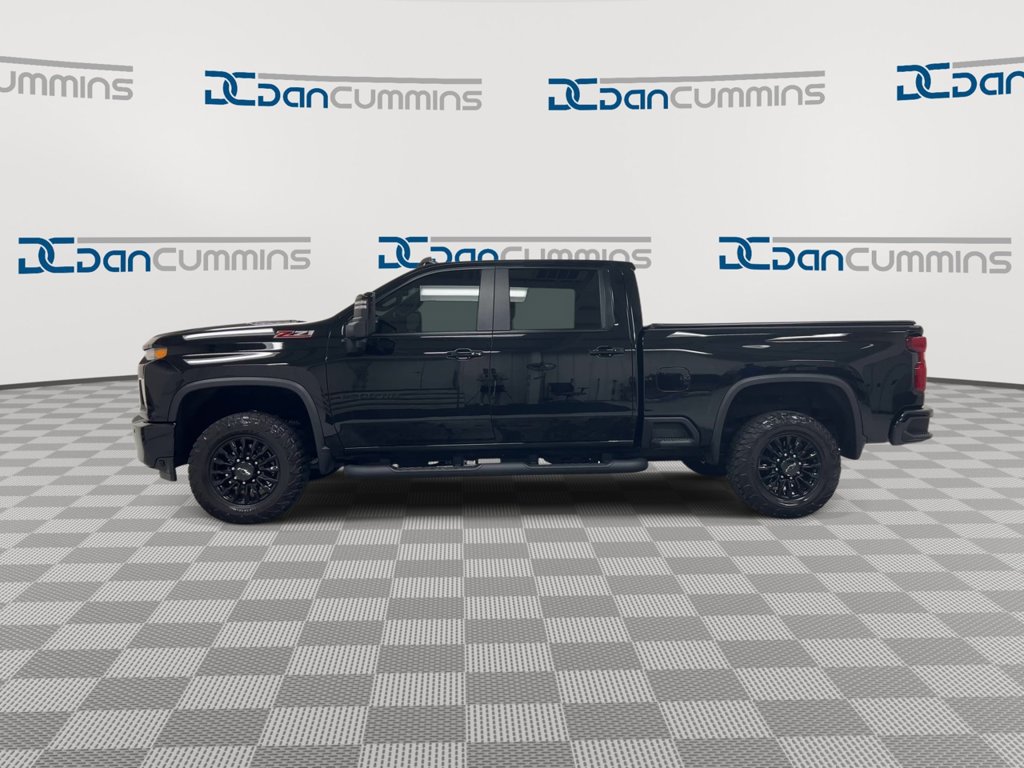 Used 2023 Chevrolet Silverado 2500 LT w/ Midnight Edition AWD/4WD image 5
