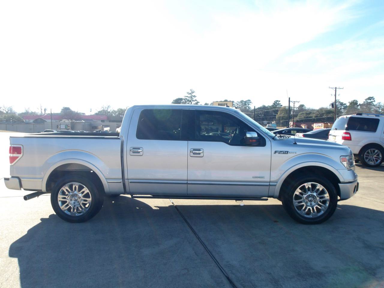 Used 2014 Ford F150 Platinum RWD image 5
