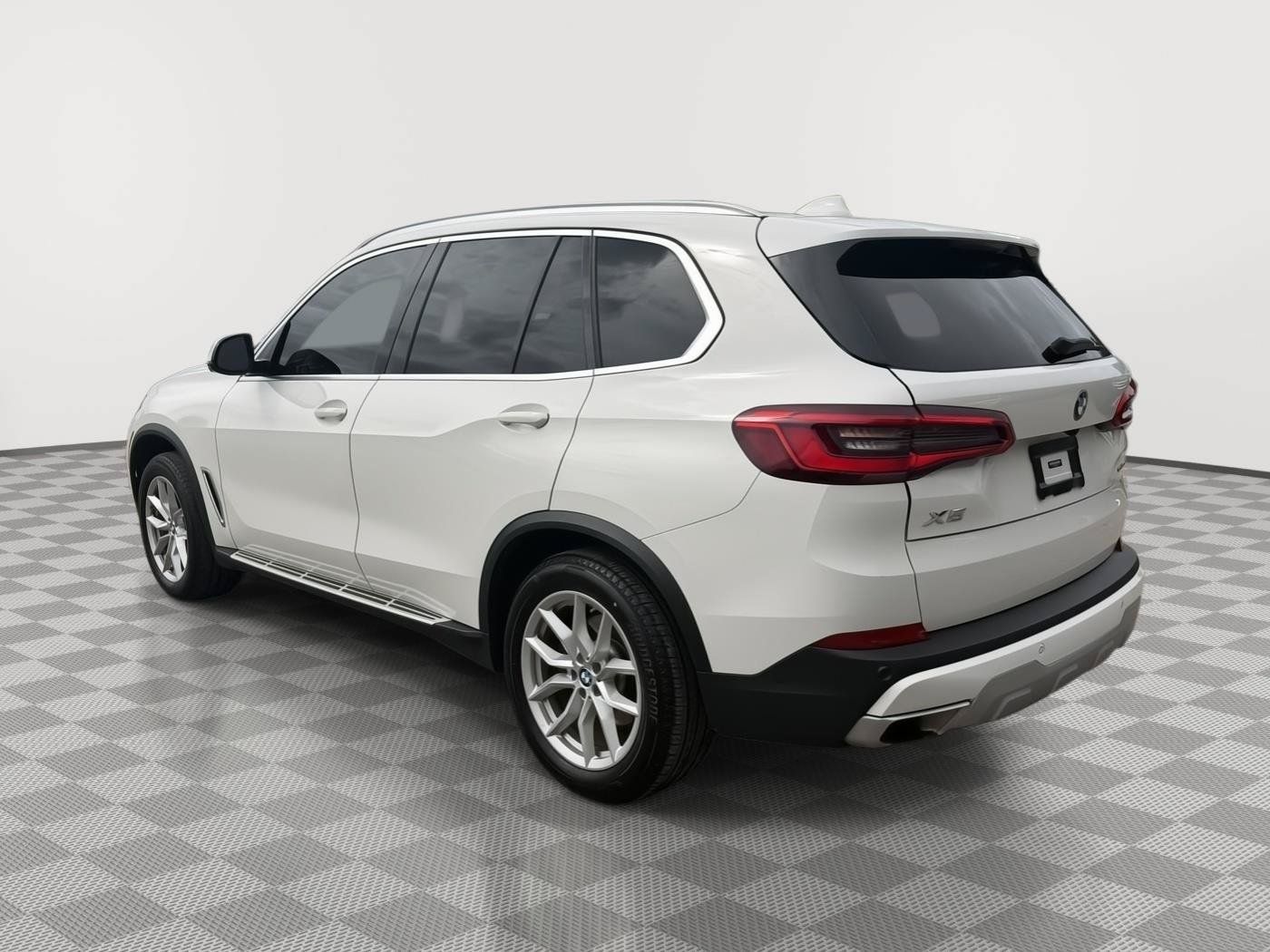 Used 2020 BMW X5 xDrive40i w/ Premium Package AWD/4WD image 5