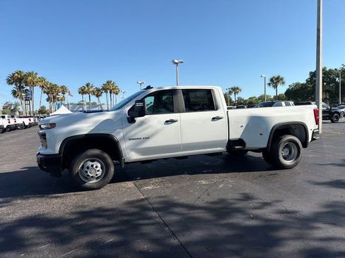 New 2026 Chevrolet Silverado 3500 W/T AWD/4WD image 5