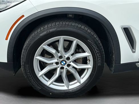 Used 2019 BMW X5 xDrive40i w/ Convenience Package AWD/4WD image 27