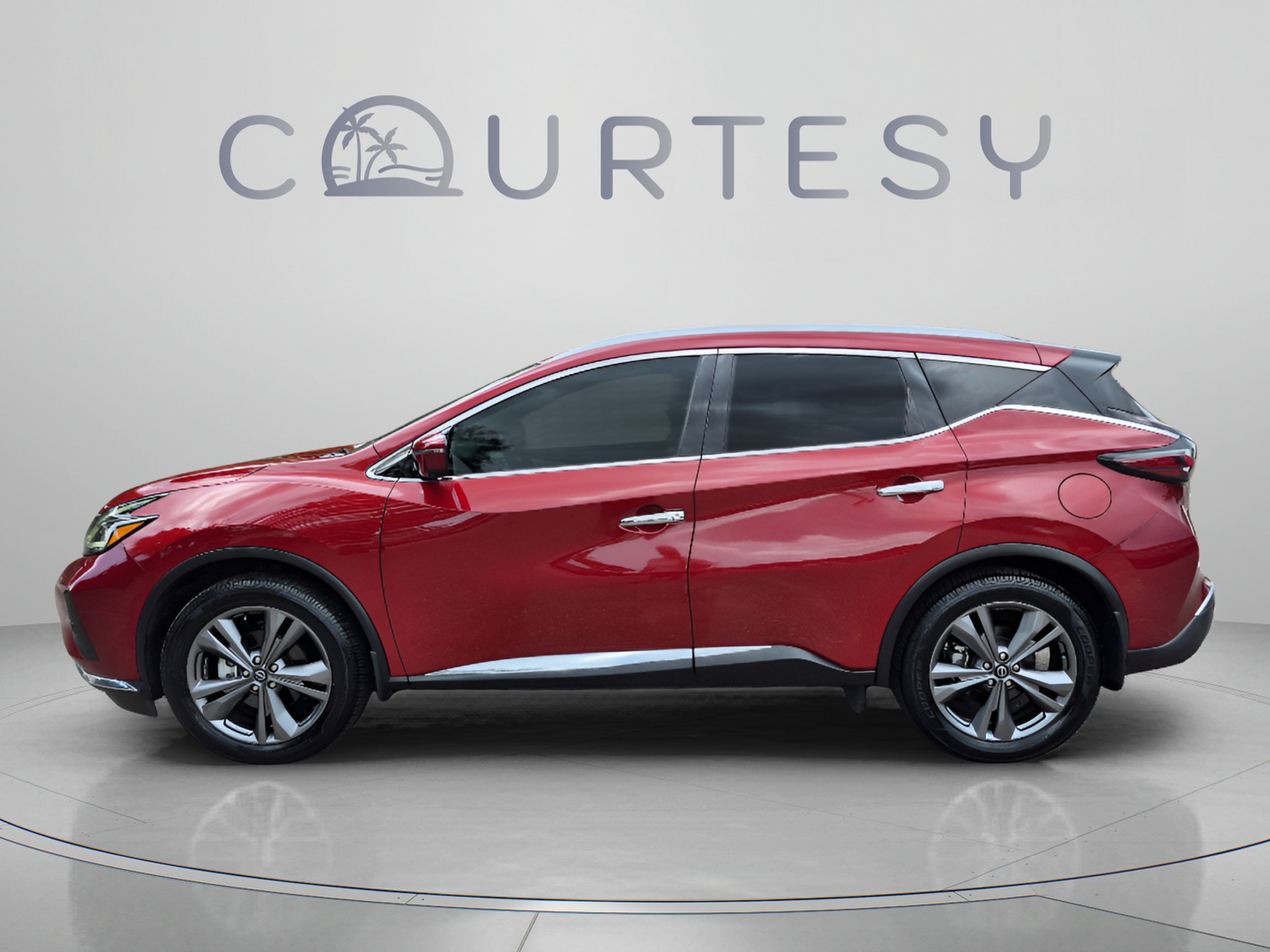 Certified 2023 Nissan Murano Platinum w/ Cargo Package FWD image 2