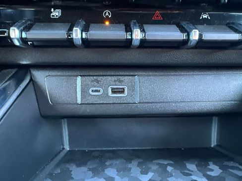 New 2026 GMC Canyon Elevation w/ Convenience Package AWD/4WD image 35