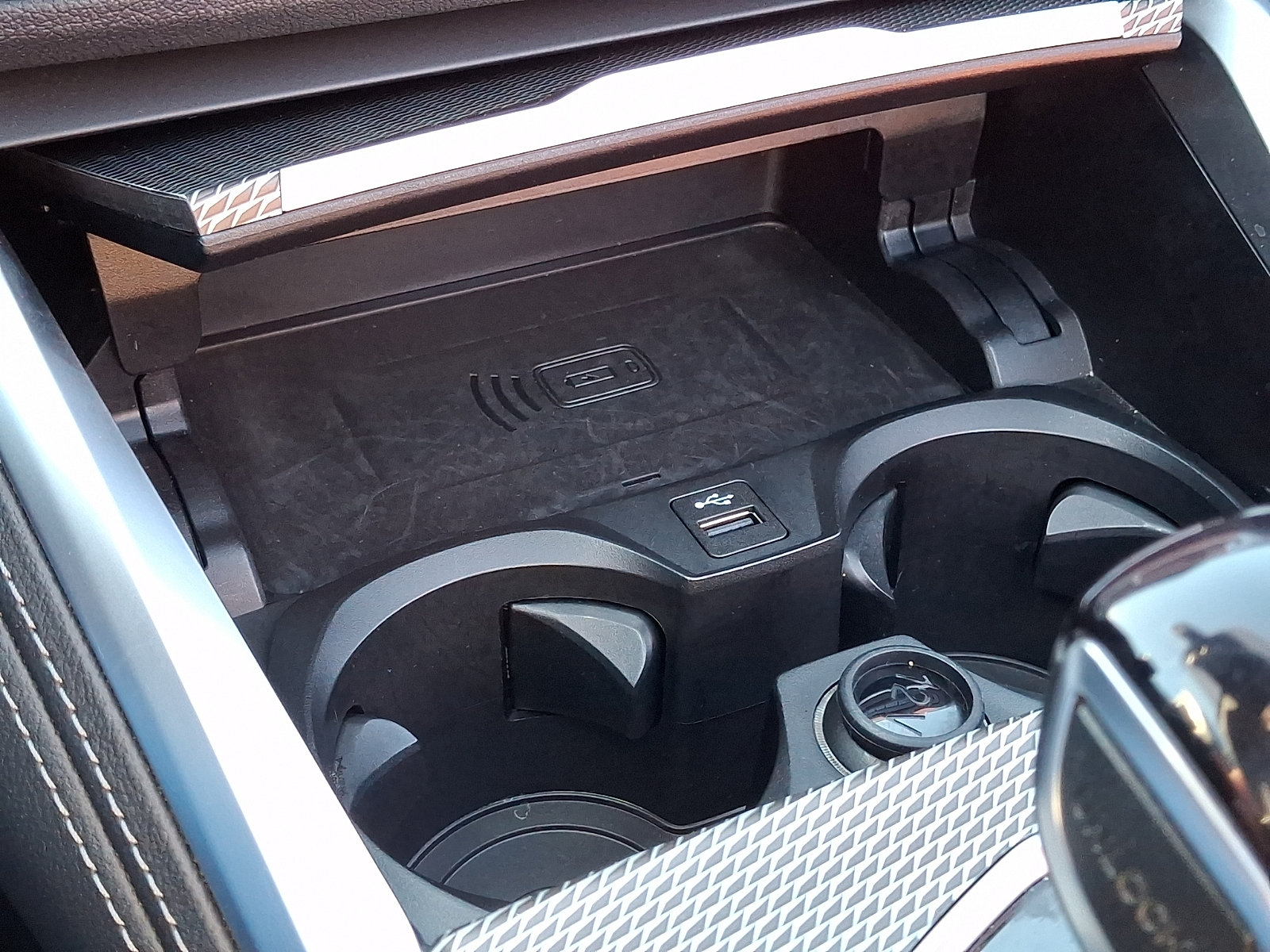 Used 2022 BMW M440i Convertible RWD image 26