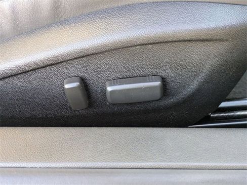 Used 2015 Chevrolet Camaro SS image 34